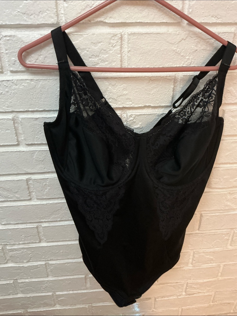 Maiden form Women’s Firm Control Shape Wear Black Lace Bodysuit Size 42 DD  NEW